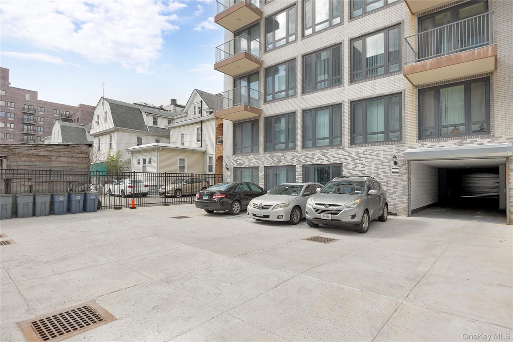 89th Avenue - Photo 23