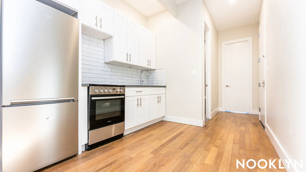 170 Jefferson Street - Photo 0