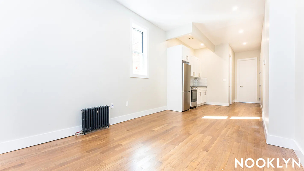 170 Jefferson Street - Photo 2