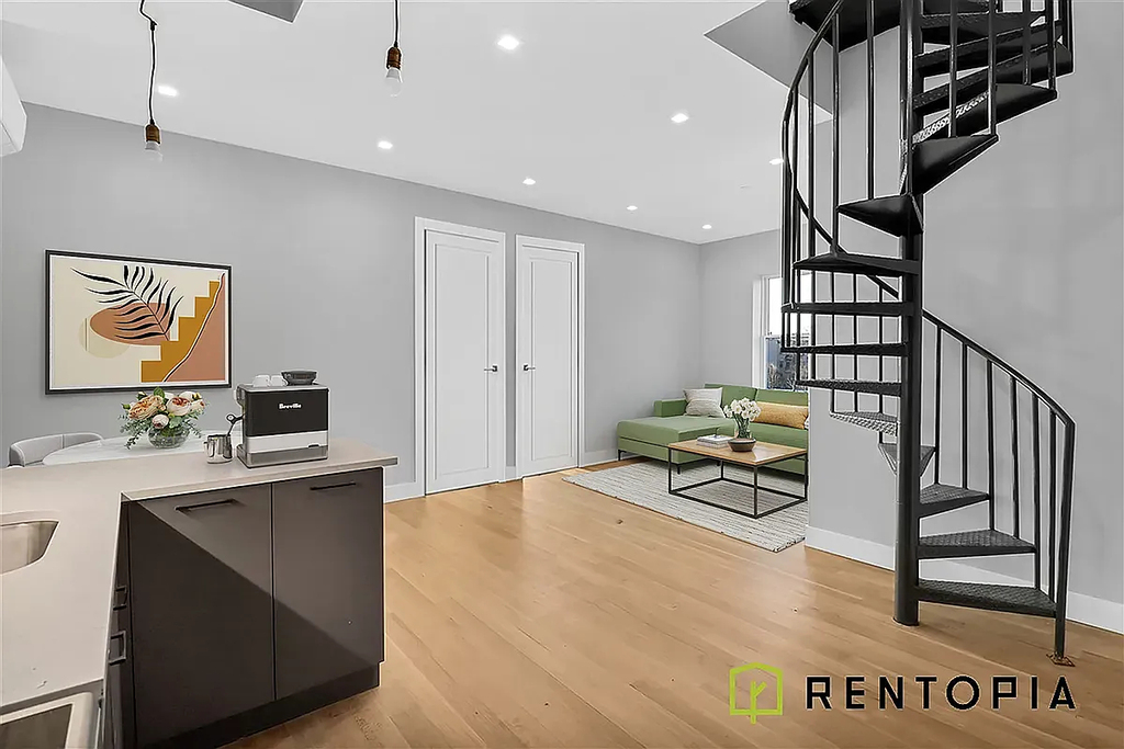 177 Palmetto Street - Photo 1