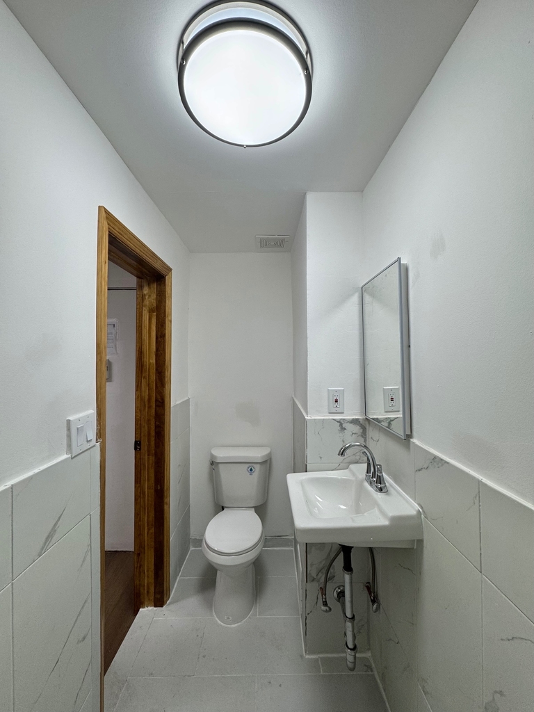 2248 1st Avenue - Photo 13