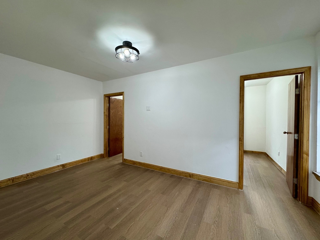 2248 1st Avenue - Photo 12