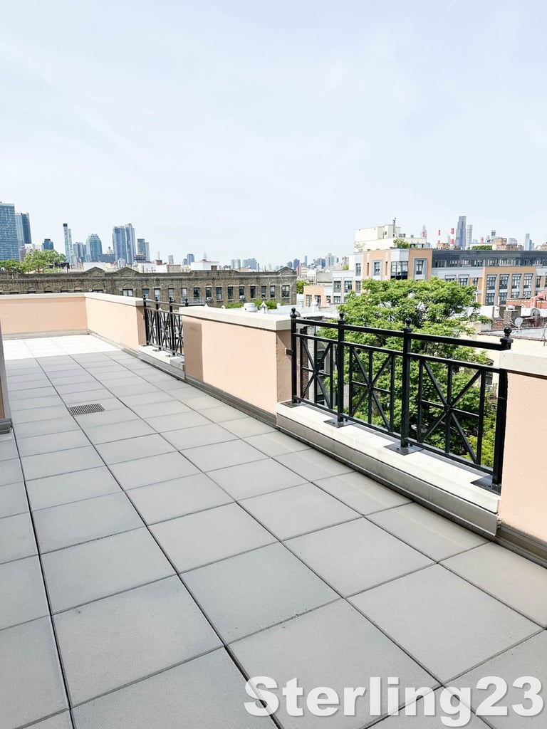 31-72 31st Street - Photo 0