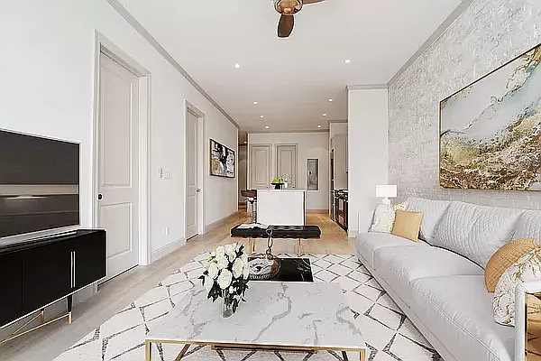 350 3rd Avenue - Photo 2