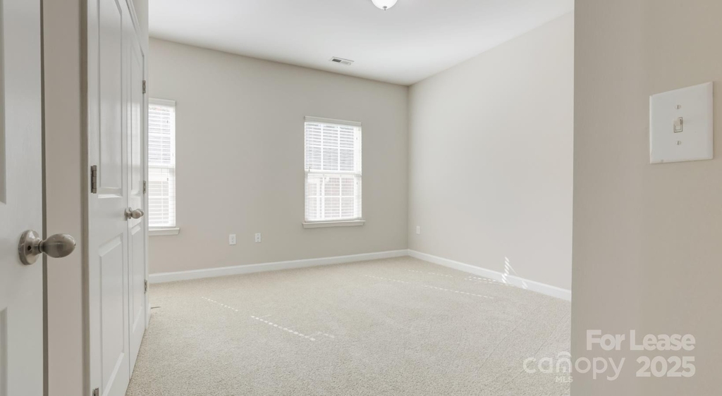 10154 Enniscrone Road - Photo 10
