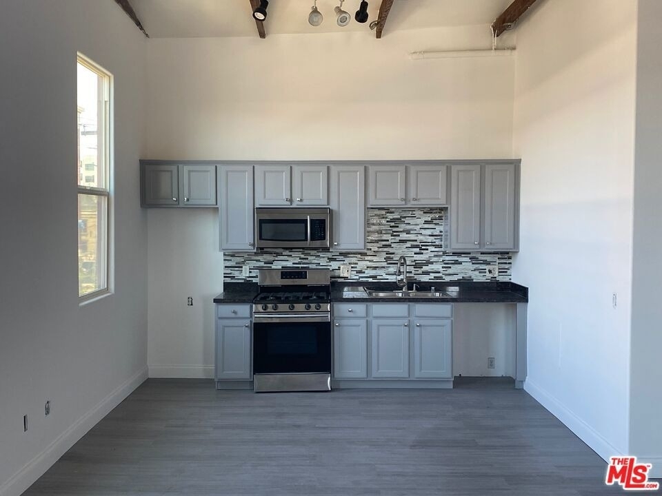 726 S Santa Fe Avenue - Photo 4
