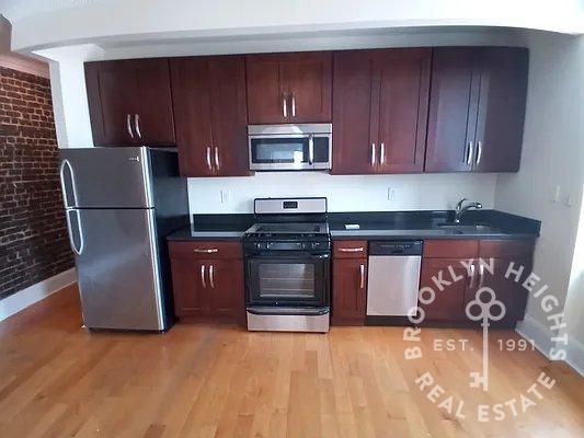 1215 Myrtle Avenue - Photo 1