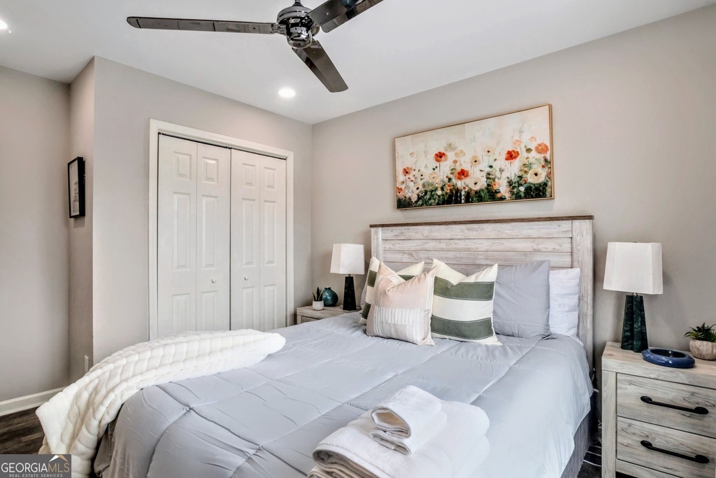8008 Clearview Circle - Photo 15