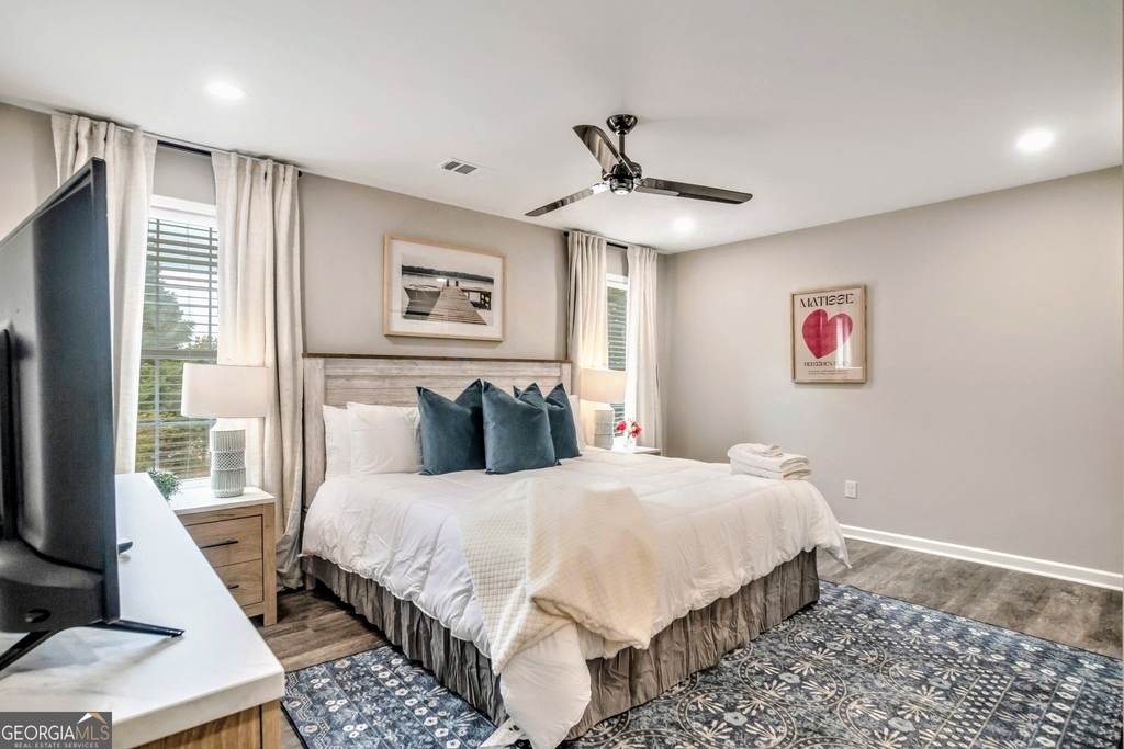 8008 Clearview Circle - Photo 23