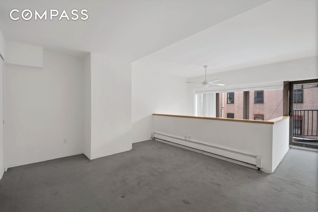 65 Cooper Square - Photo 4