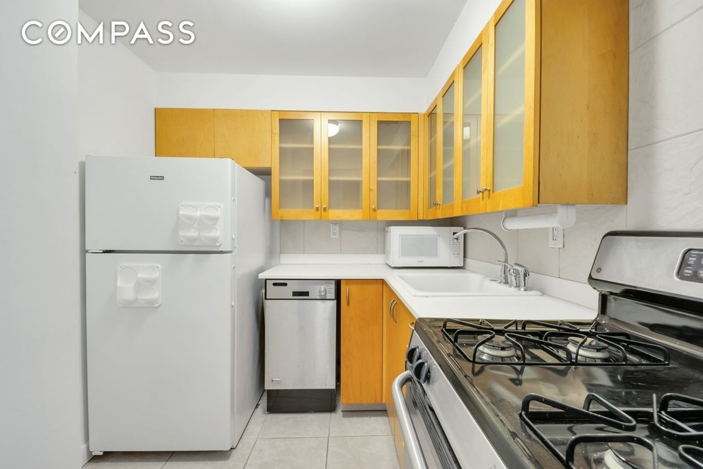 65 Cooper Square - Photo 7