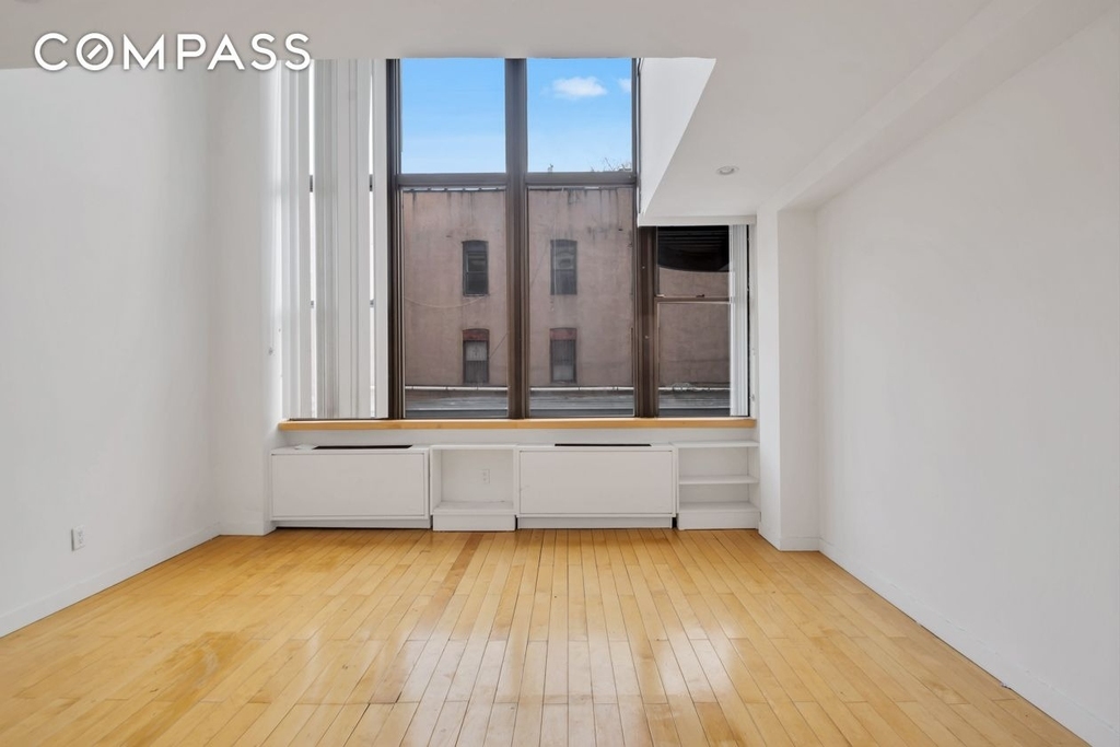 65 Cooper Square - Photo 1