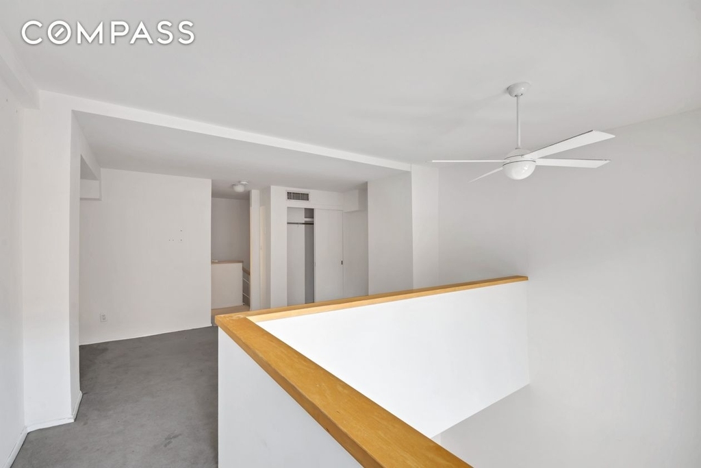 65 Cooper Square - Photo 8