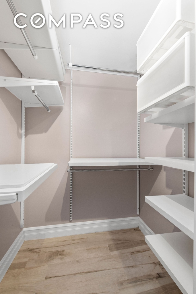 135 Ridge Street - Photo 8