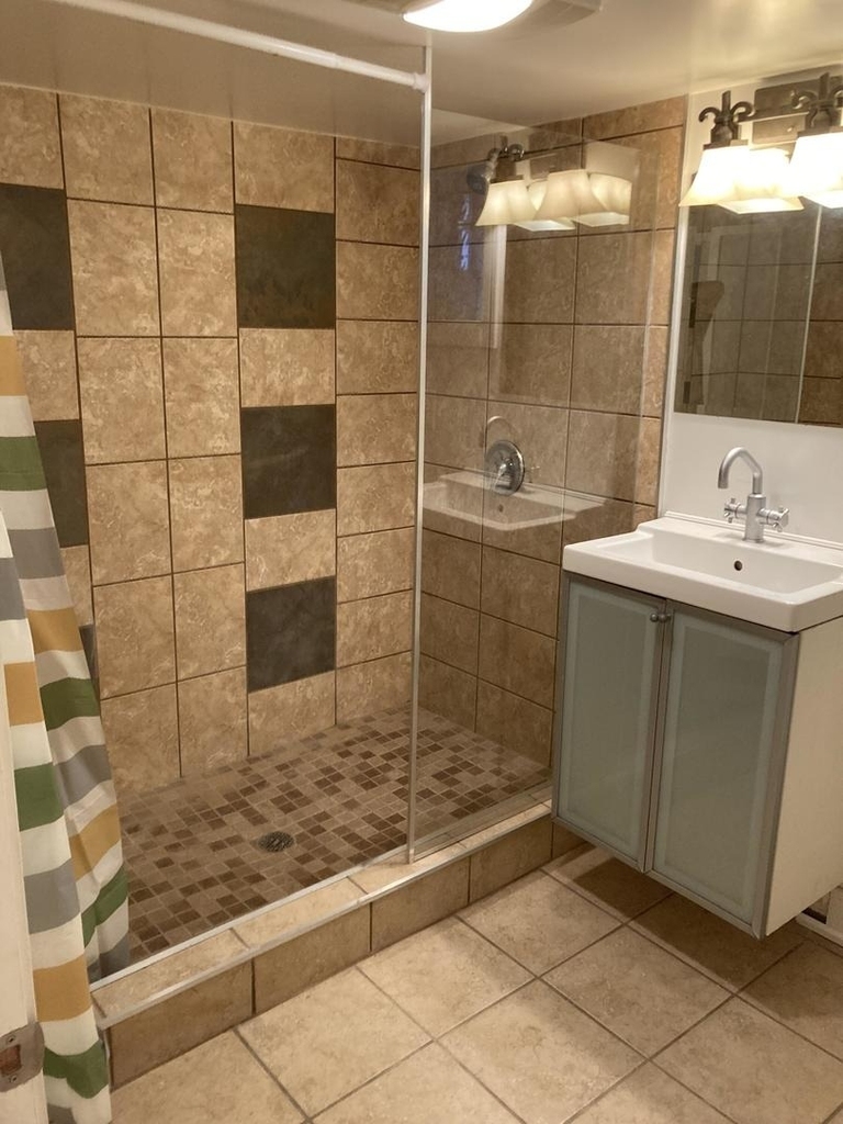 2863 W Belden Avenue - Photo 11