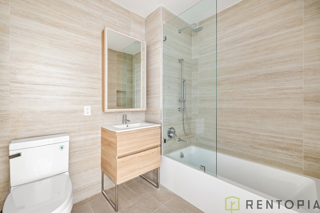 99 Fleet Place - Photo 9