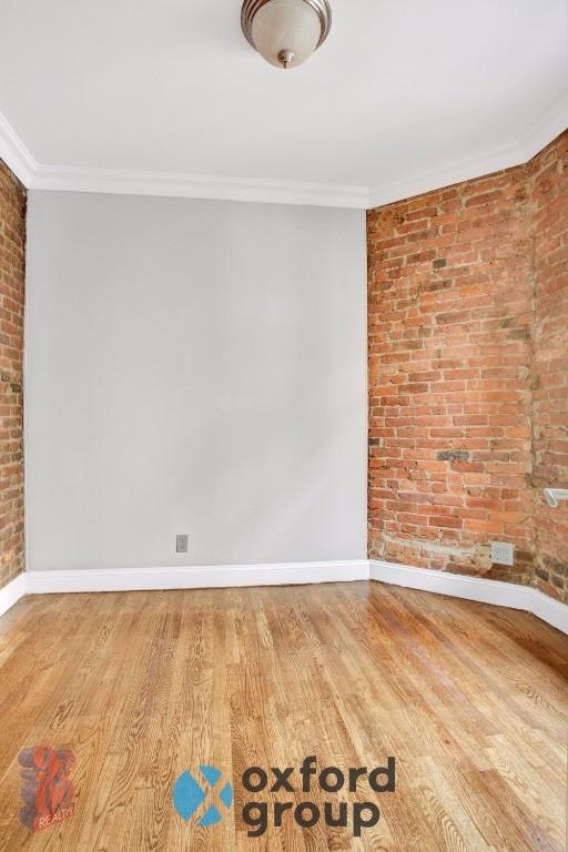 East 13th Street - Photo 3
