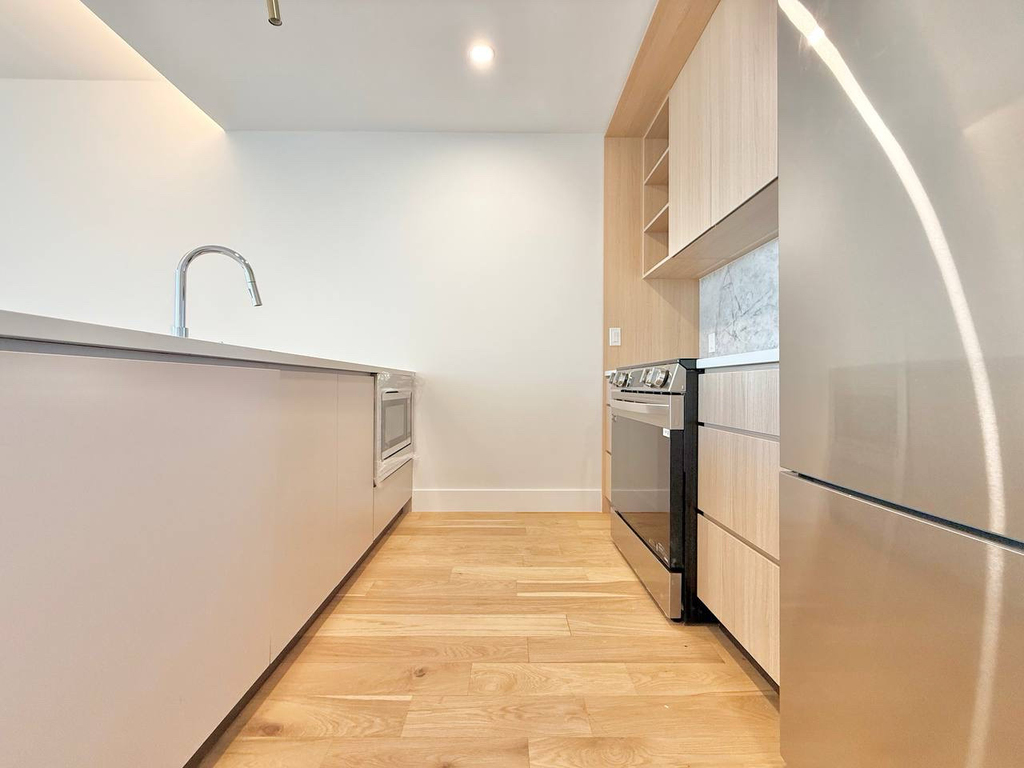 625 Fulton Street - Photo 1