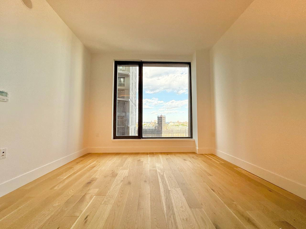 625 Fulton Street - Photo 3