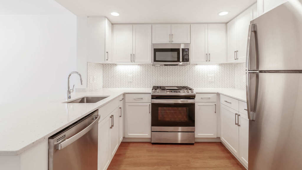 1800 N. Oak St. - Photo 10