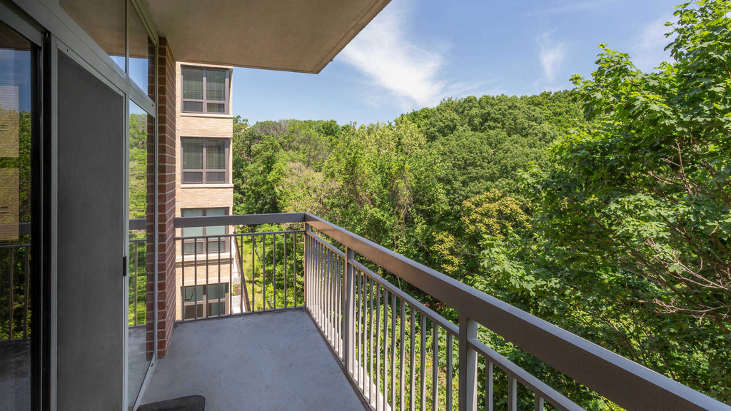 4411 Connecticut Ave. Nw - Photo 11