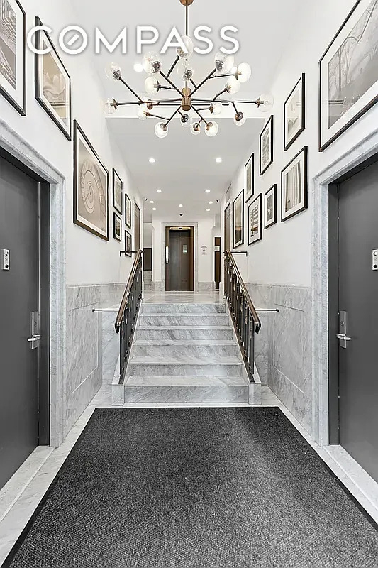 44 E End Avenue - Photo 7