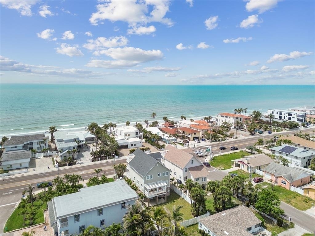 16033 Gulf Boulevard - Photo 90