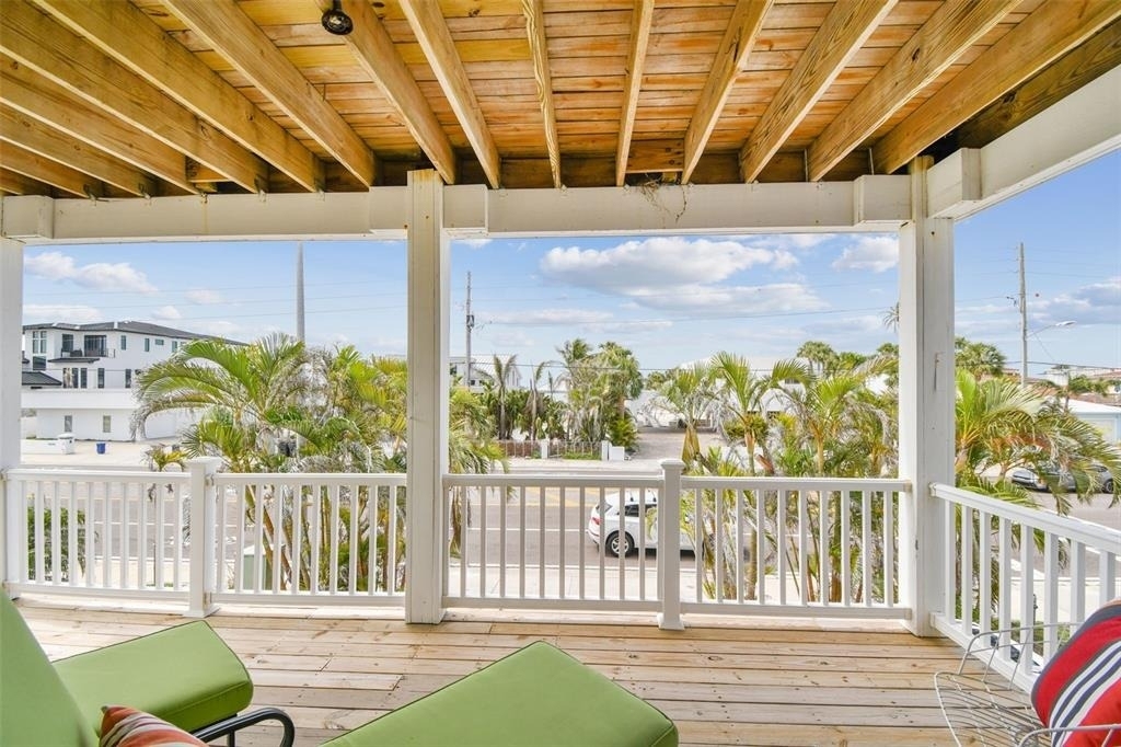 16033 Gulf Boulevard - Photo 32