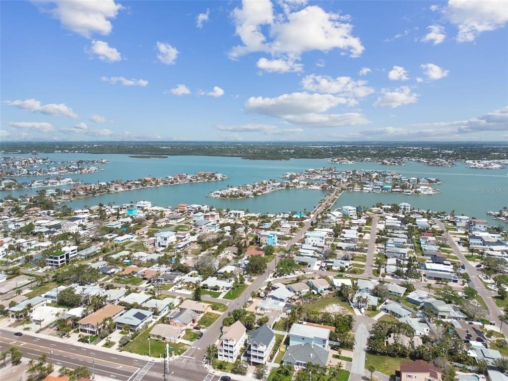 16033 Gulf Boulevard - Photo 94