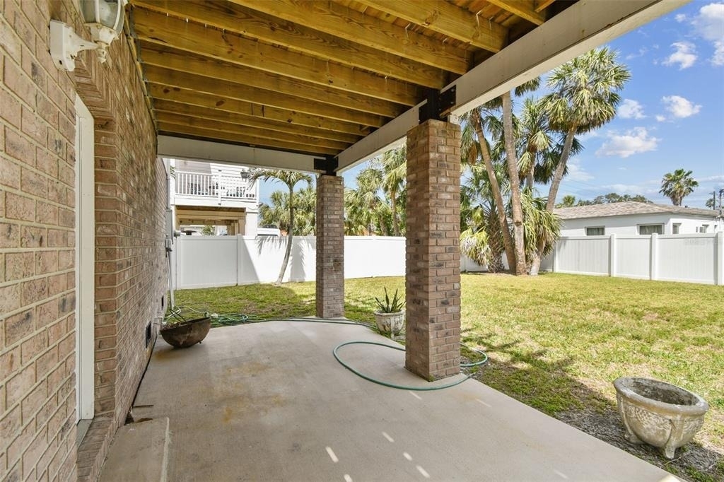 16033 Gulf Boulevard - Photo 75