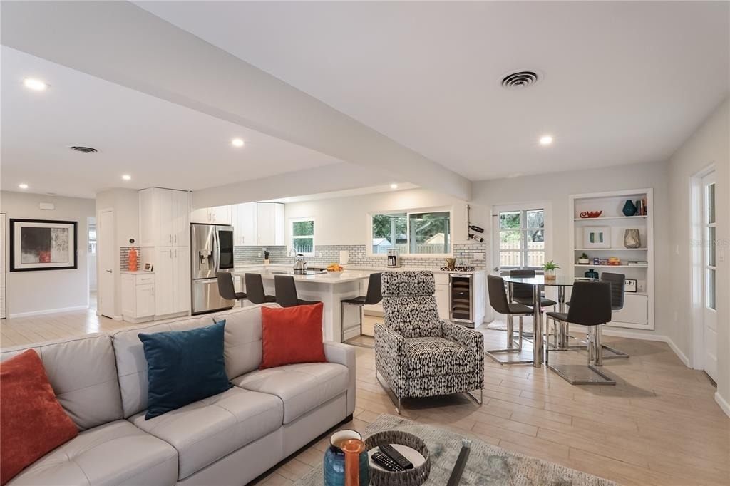 2266 Clematis Street - Photo 3