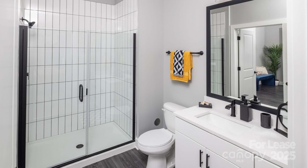 1015 N Alexander Street - Photo 30