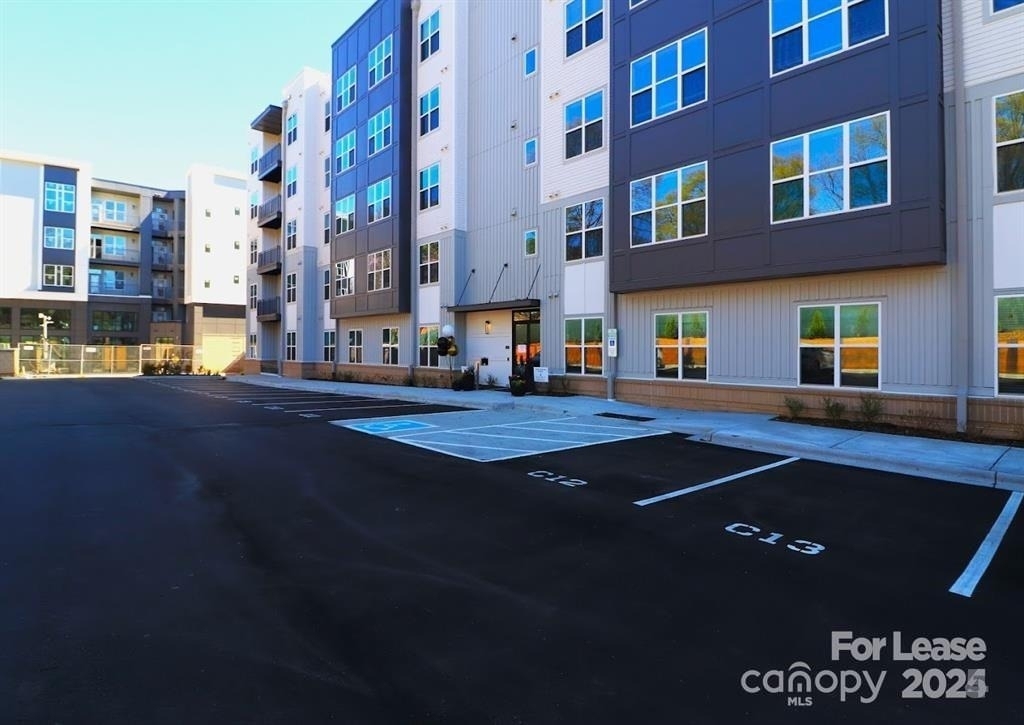 2020 W Morehead Street - Photo 26