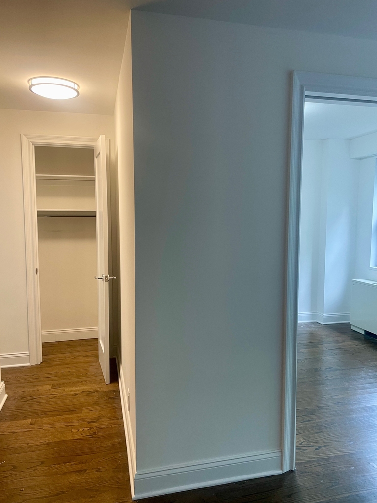 East 88th / 1st Avenue - Photo 1
