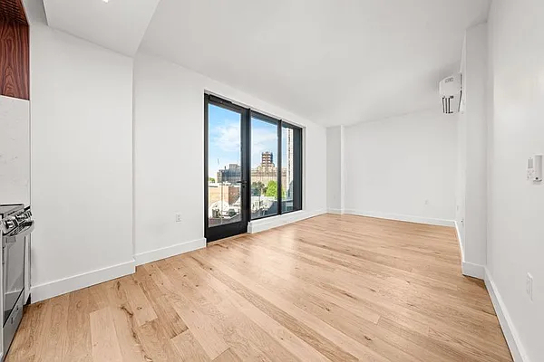 570 Fulton Street - Photo 3