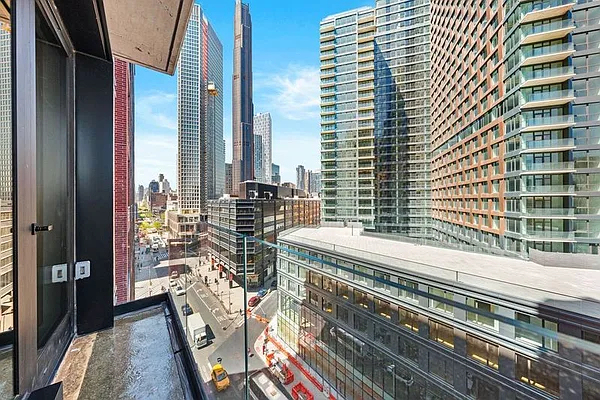 570 Fulton Street - Photo 9