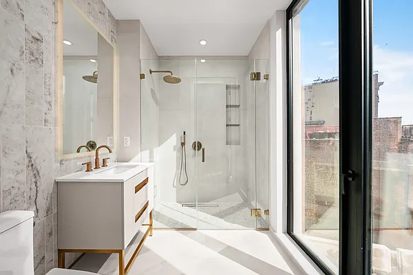 570 Fulton Street - Photo 5