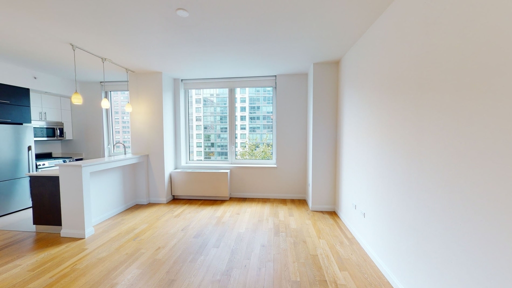 795 Columbus Ave - Photo 1