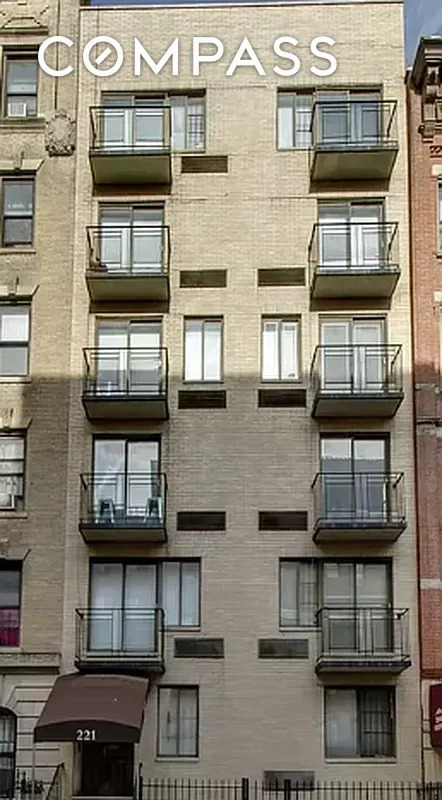 221 E 82nd Street - Photo 4