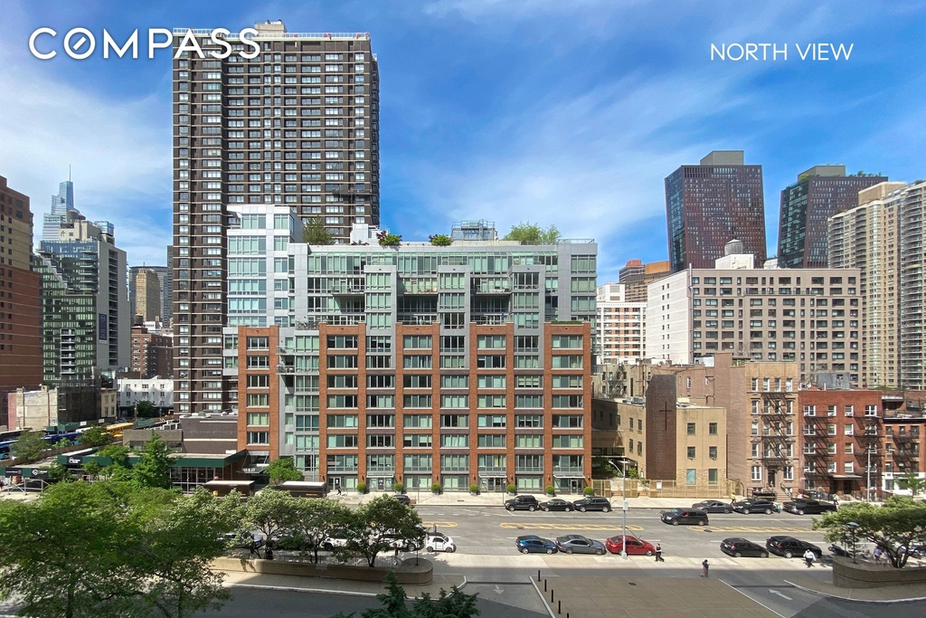 300 E 33rd Street - Photo 3