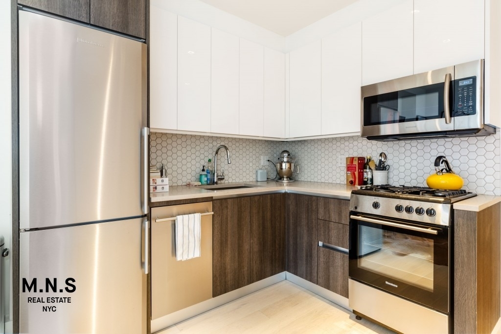178 N 11th Street - Photo 3
