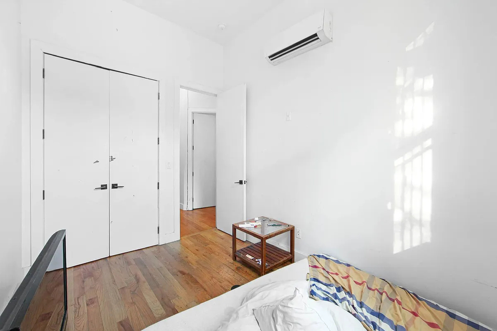 485 Evergreen Ave - Photo 6