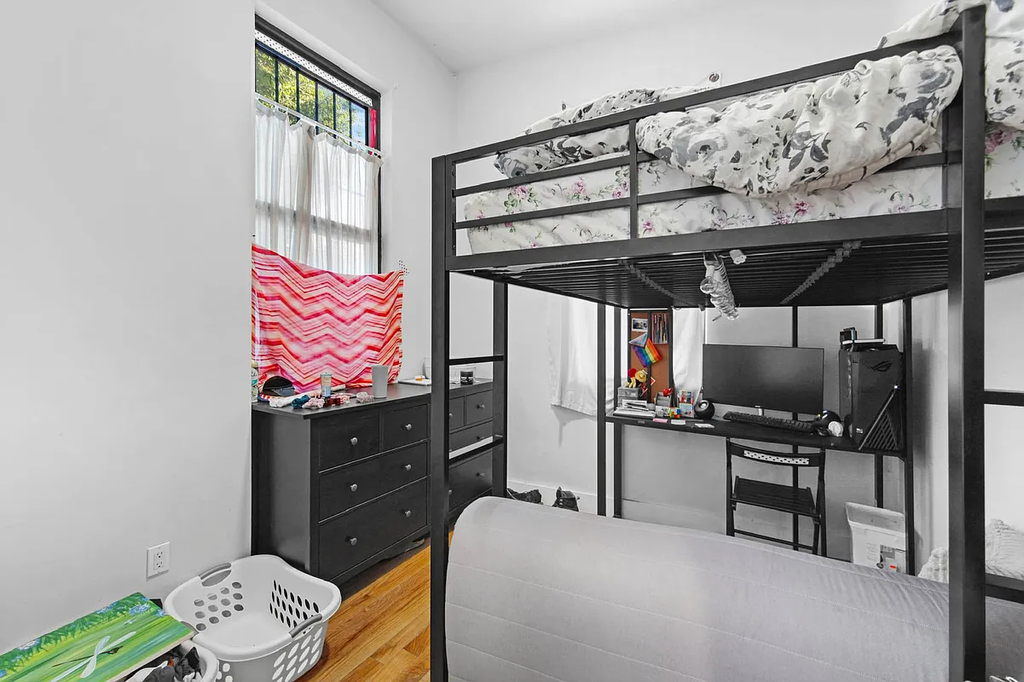 485 Evergreen Ave - Photo 7