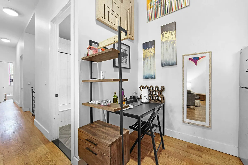 485 Evergreen Ave - Photo 4