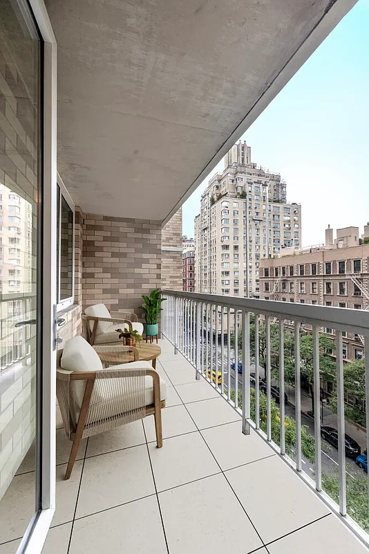 424 West End Avenue - Photo 4