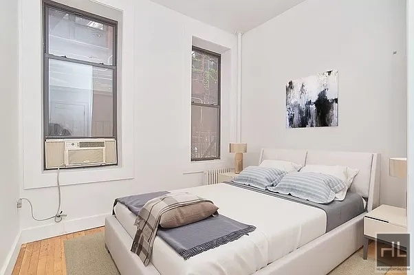 East 53rd Street - Photo 5