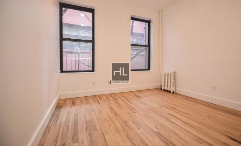 East 53rd Street - Photo 4