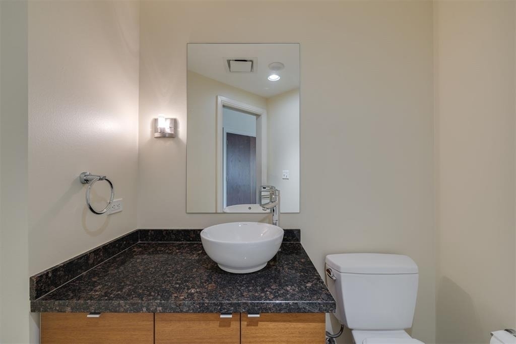 5900 Mosteller Drive - Photo 9