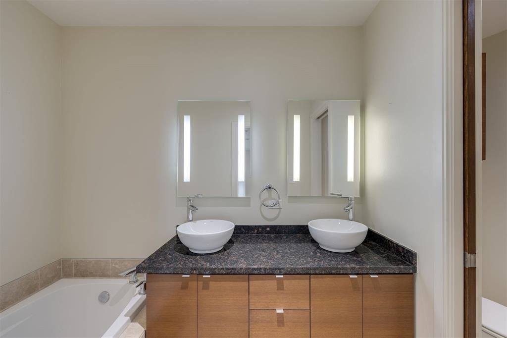 5900 Mosteller Drive - Photo 12