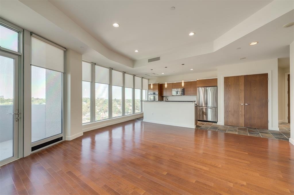 5900 Mosteller Drive - Photo 8